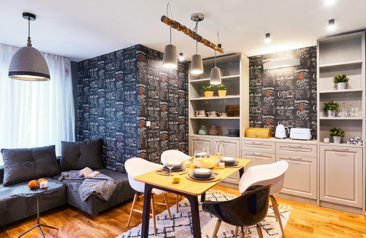 Stylish And High-End Designer Apartments In City Center Sofie Exteriér fotografie