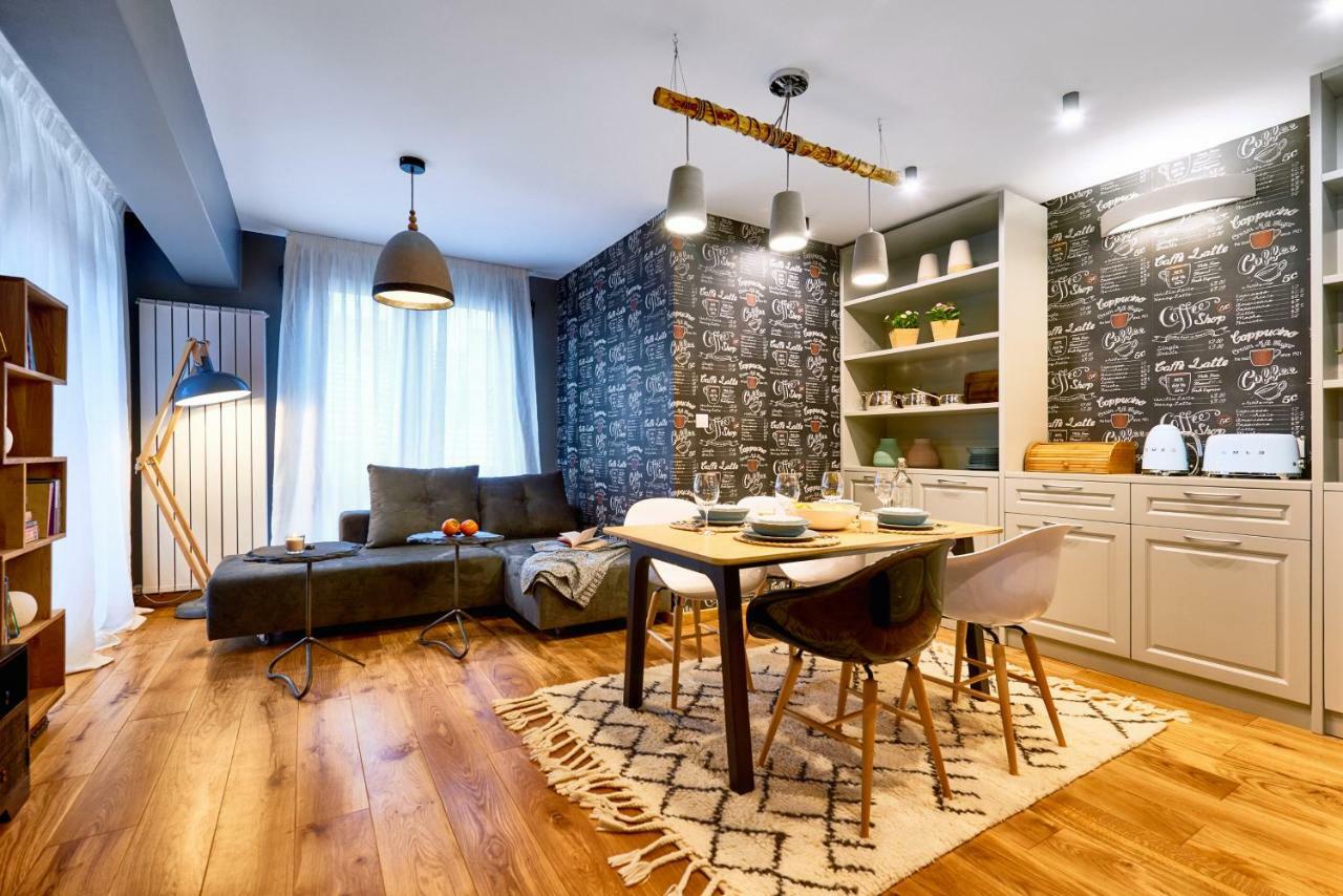 Stylish And High-End Designer Apartments In City Center Sofie Exteriér fotografie